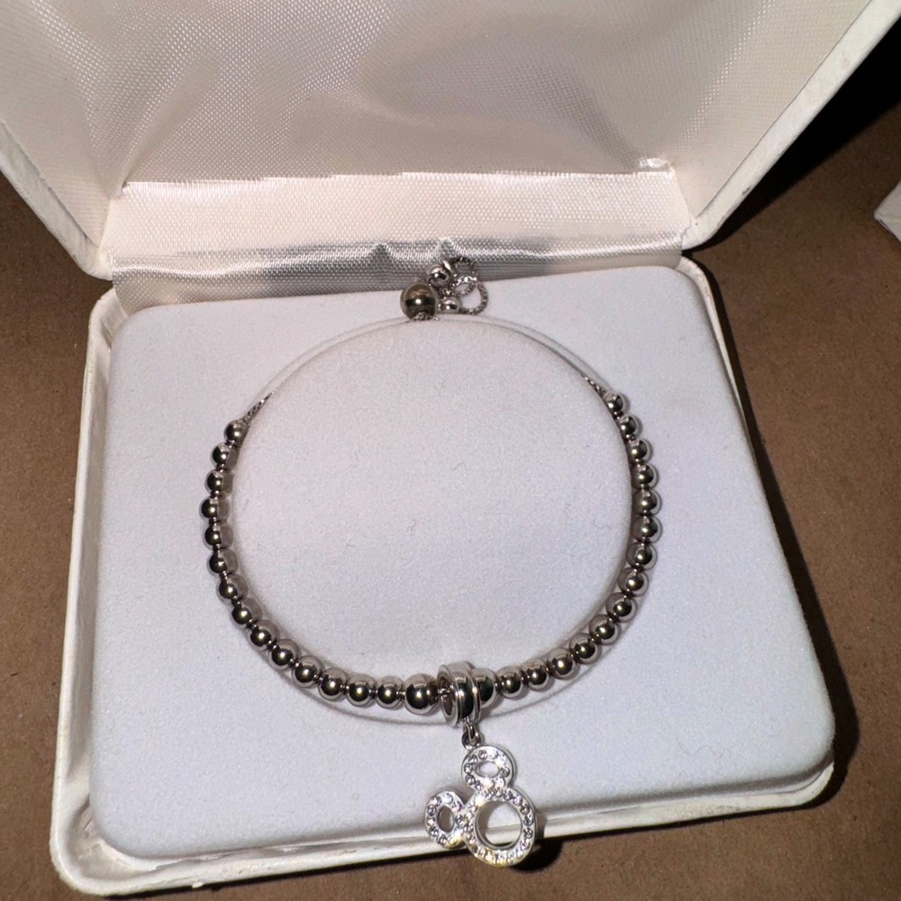 NWT Disney bracelet